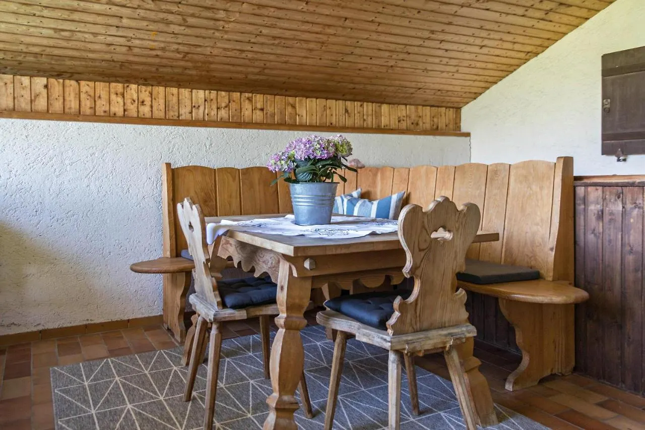 Apartment Ferienwohnung Heinrich Gmund am Tegernsee